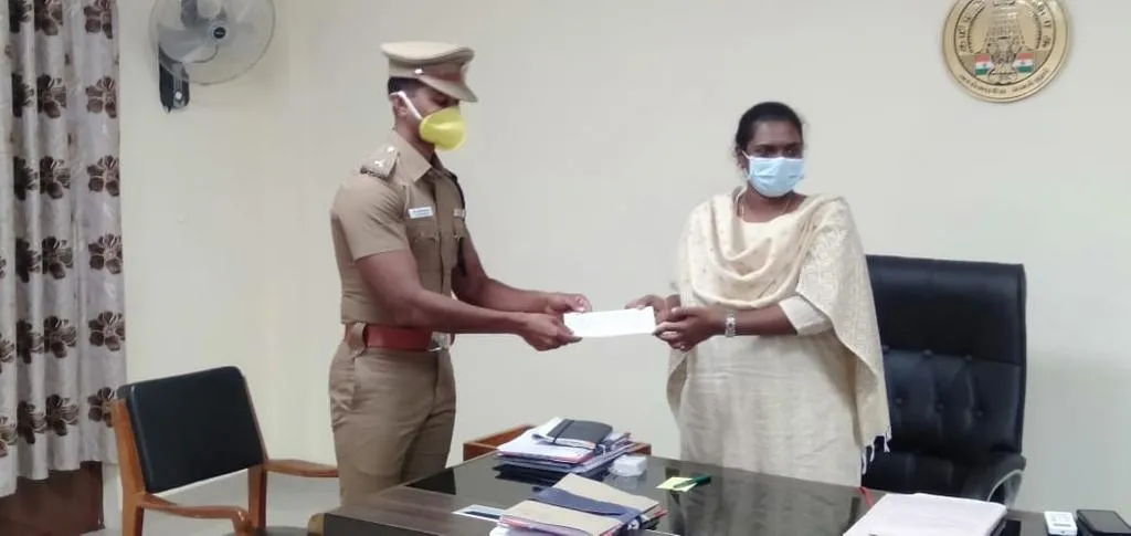  SP, who paid her a month's salary as a corona relief fund
